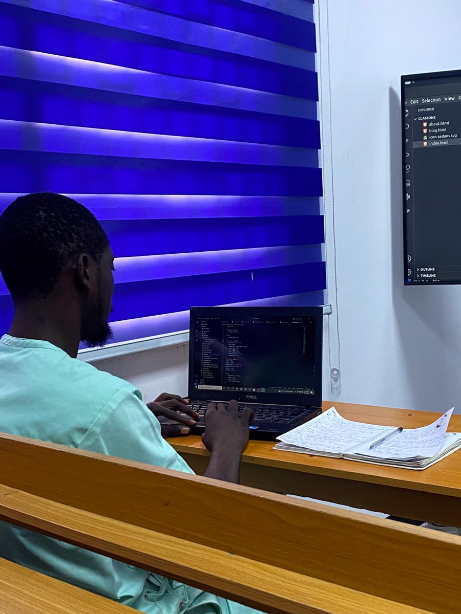 cyclobold's tweet image. The classroom is where innovation meets hands-on experience!
At Cyclobold Tech, Our students dive into real-world projects, and build skills that shape them future innovations in the tech world.
Learn, build, and lead with confidence.

 #Techschool #classroomexperience #Iran