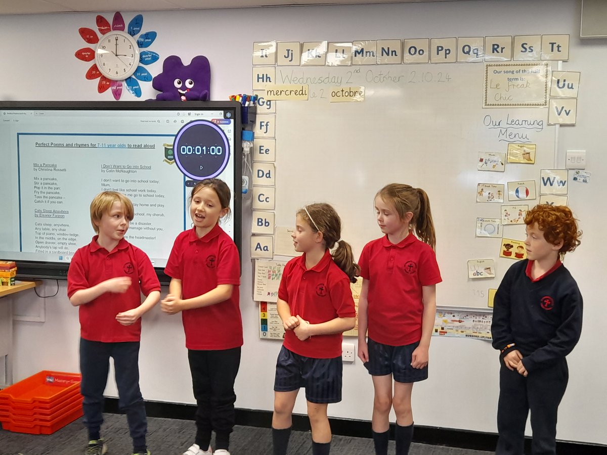 StVincentsPr's tweet photo. Year 3 having been doing performance poetry to celebrate National Poetry Day #passionateaboutlearning https://t.co/yppW5onSME