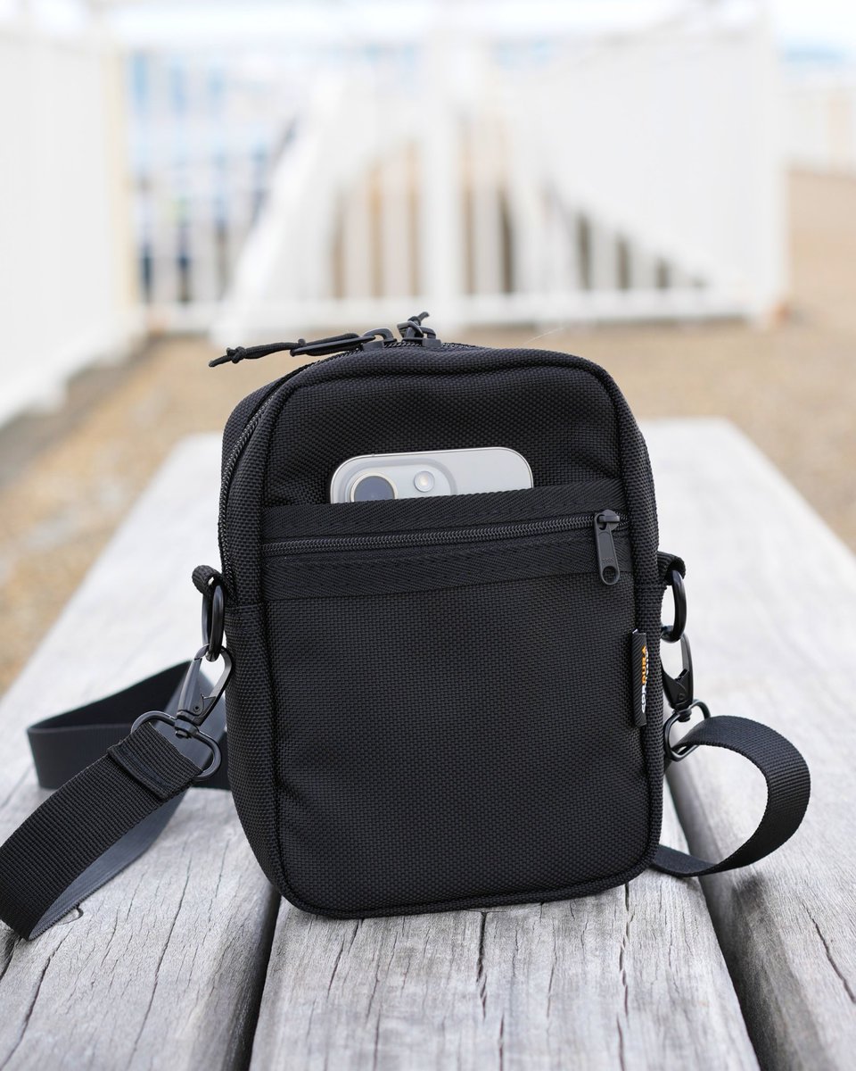 CORDURAバリスティックナイロンポーチ、海での撮影！ #LOHASTYLE #湘南