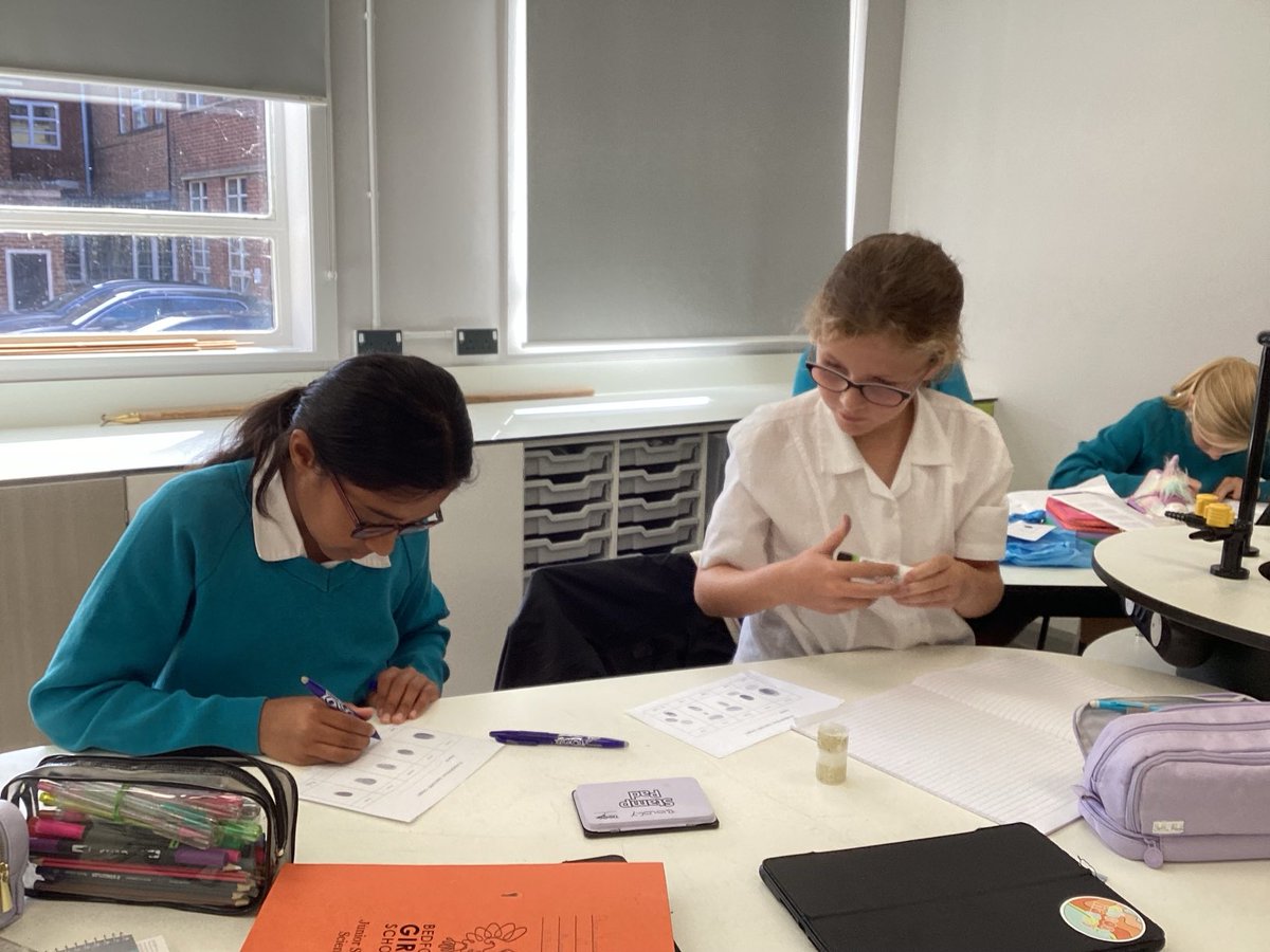 Ms Smart tweet media