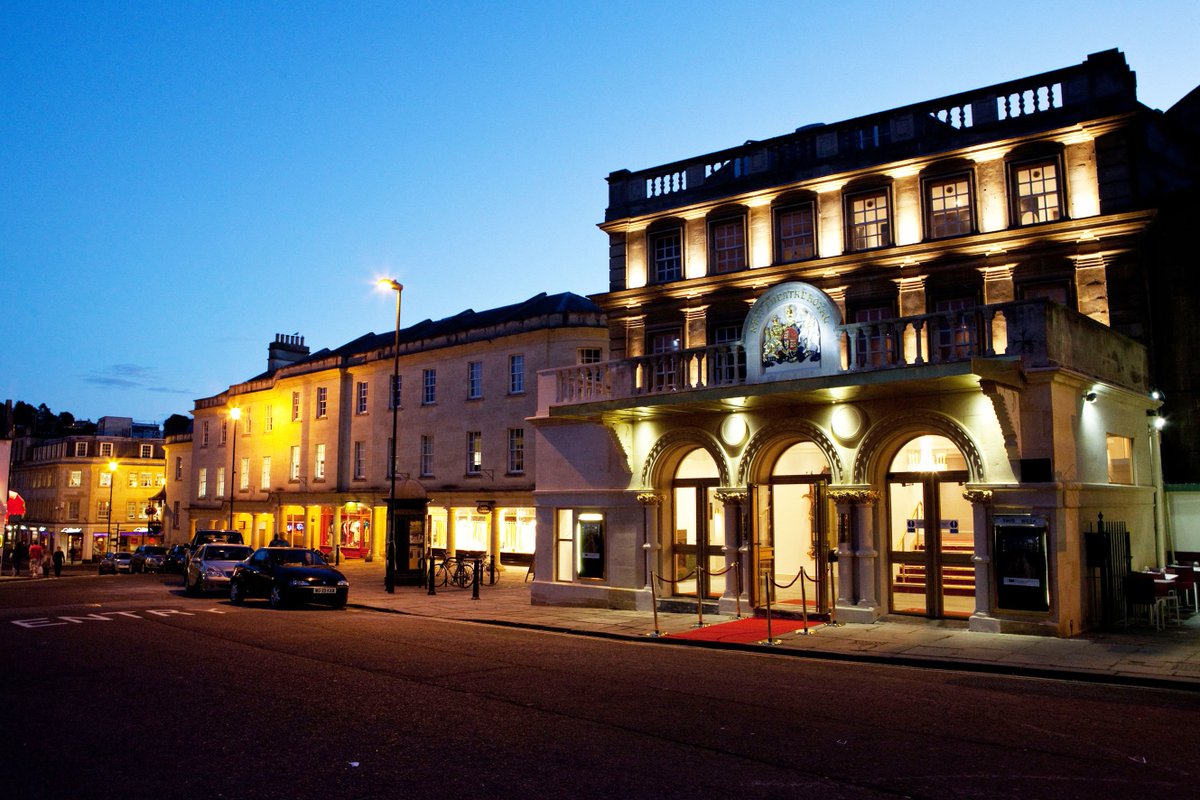 🎭 Applications are open for two Young Board Associate Positions at the Theatre Royal Bath

🕛 Deadline for Applications is Tuesday 29 October, 12noon

💫 Are you passionate about making a difference? Please find more info including Application Pack here: theatreroyal.org.uk/job-vacancies/…