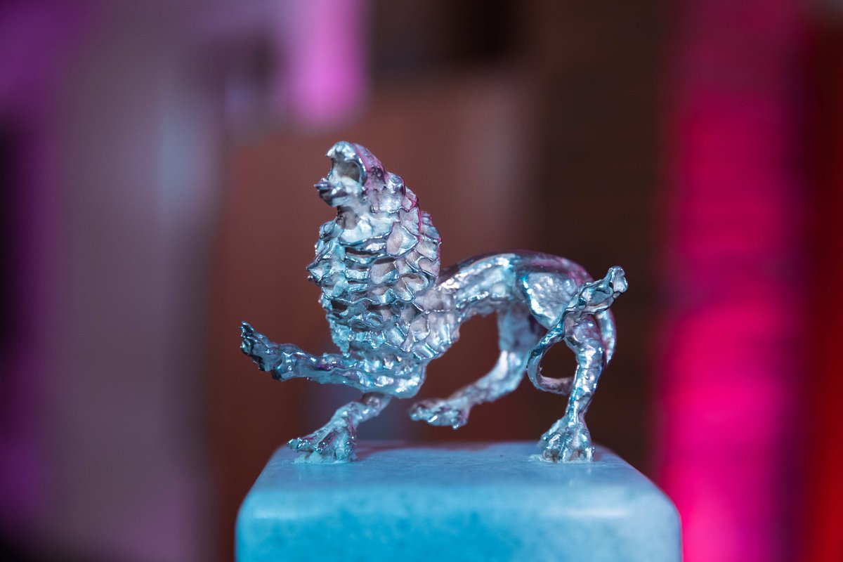 🏆 Casa Botines otorga el II Premio León de Plata a El Capricho de Gaudí de Comillas

El galardón se otorga por ser un caso de éxito en la gestión privada de un edificio de Gaudí, tanto en cuanto a su conservación, como en su difusión y puesta en valor