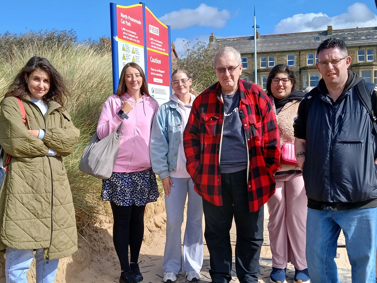 Lisa, Sarah, Charlotte, Olivia, Michael, Saeqa and Damian who we support in Blackburn went to the spectacular annual kite festival on St Annes Beach near Blackpool! Here they all are enjoying the sun 😁

#kitefestival #Blackpool