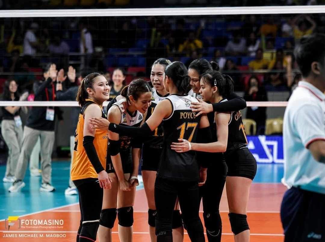 advblyp's tweet photo. If ever you feel down or defeated, here's a reminder. ❤️‍🩹

This girl committed an attack error to end the match vs. FEU in UAAP. 
Earlier, she won the CHAMPIONSHIP POINT against the same opponent in V-League.

Don't give up. ☺ https://t.co/tWCVUbYSx3
