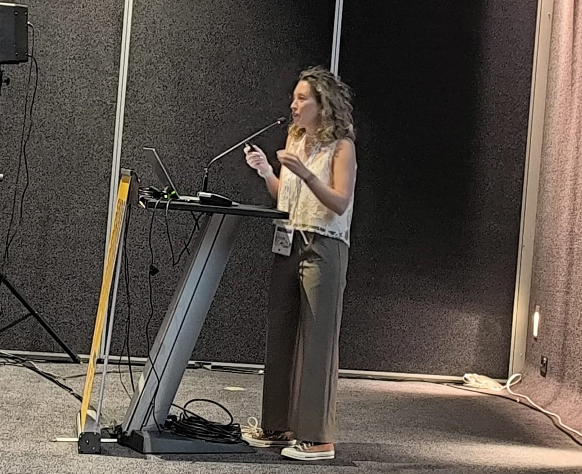 SEMERGEN | Médicos de Atención Primaria (@semergenap) on Twitter photo ⏺️Seminario. Dermatoscopia avanzada. La sesión 2 nuevamente llena.
<a href="/Semergen_Derma/">Dermatologia Semergen</a> 🔥
Con <a href="/DrDPalacios/">David Palacios</a> y <a href="/topaEri/">Érika Sánchez-Minguet</a>
#AtenciónPrimaria #Dermatoscopia #SEMERGEN24 ⏺️Seminario. Dermatoscopia avanzada. La sesión 2 nuevamente llena.
<a href="/Semergen_Derma/">Dermatologia Semergen</a> 🔥
Con <a href="/DrDPalacios/">David Palacios</a> y <a href="/topaEri/">Érika Sánchez-Minguet</a>
#AtenciónPrimaria #Dermatoscopia #SEMERGEN24
