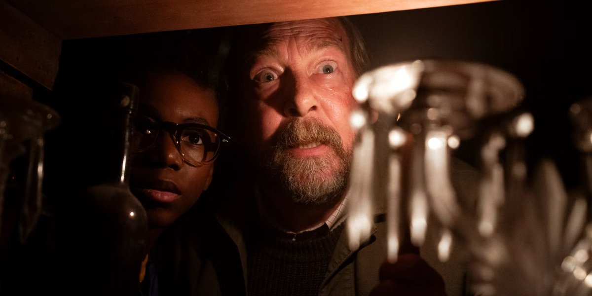 Don't listen to the critics about the new adaptation of Salem's Lot. It's a lot of fun and pretty scary in parts too. No, it's not better than the 70's original, but it's a lot more fast paced and it's shot better. Great start to the Halloween spooky season 🎃
