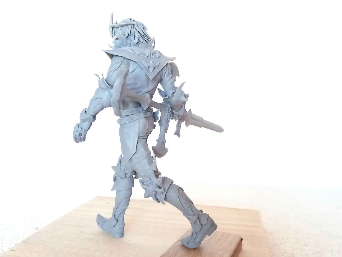 The fallen king

A handmade sculpture of Viego made from Cosclay modeling clay

<a href="/LoL_France/">League of Legends FR</a>
<a href="/LeagueOfLegends/">League of Legends</a>
#LeagueOfLegends #LeagueOfLegendsFanArt #viego