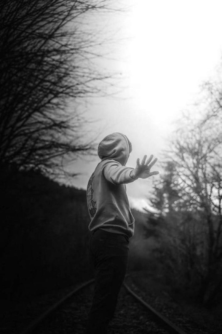 _عندما .اعاشر لا اغدر وعندما ...
اخسر.. لااندم ولكن......
عندما ابتعد لا_اعود…