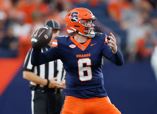 SharpPicksDaily's tweet image. CFB POTD🚨🚨🚨 

Kyle McCord under 310.5 yards (-115)

Kyle has been on a heater averaging 346 yards in his last 5, but he has failed to exceed 311.5 passing yards in 5 straight games on the road (240.4 passing yards/ game average).

#GamblingCommunity #GamblingX