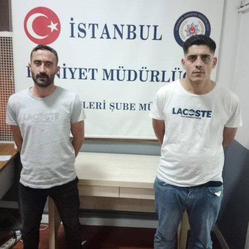 cumhuriyetgzt's tweet image. #SonDakika | 'TEPKİLER SONRASI' YENİDEN GÖZALTI KARARI

Beyoğlu'nda kadını duvara sıkıştırıp yere yatırarak taciz eden ve ardından serbest bırakılan tacizci erkekler hakkında 'tepkiler sonrası' yeniden gözaltı kararı verildi.
cumhuriyet.com.tr/turkiye/istanb…