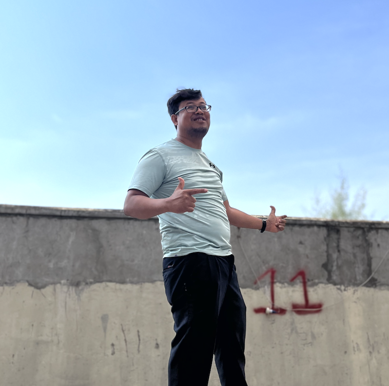 Most of the reporting on scam compounds--where thousands of people are trafficked to run crypto scams--wouldn't have happened without <a href="/MechDara1/">Mech Dara</a>.

He should win journalism prizes. Instead he's imprisoned in Cambodia on bogus charges.

Free Dara! Reporting is not a crime!