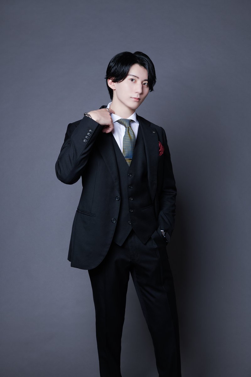 miami_studio_'s tweet photo. 【宣材紹介】
SMAPPA!HANS AXEL VON FERSEN -Smappa! Group本店-の龍士さん！ネクタイやシャツのバリエーションが異なり、どれも素敵ですね👔
#宣材写真 #歌舞伎町 #歌舞伎町ホスト #ホス狂 #ホスト宣材 #ホスト #スタジオ #ホストクラブ #撮影  #sumappa  #スマッパグループ  #フェルセン https://t.co/8mDDLmnbeN