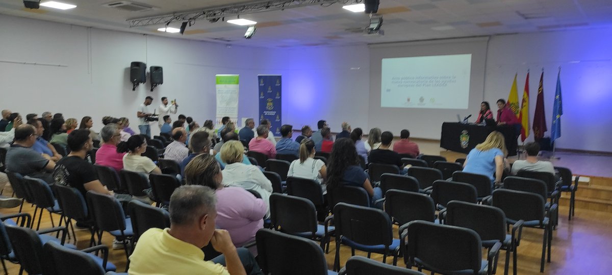MunicipiosDel's tweet photo. El pasado 30 de septiembre se ha celebrado la Jornada de Retorno de Plan de Participación de la EDLP 2023-2027 “la Vega crece con Europa”
Participan la alcaldesa del municipio, @patriciaflopez y la consejera de Agua, Agricultura, Ganadería y Pesca, @sara.rubiram https://t.co/E0ppYG3x0g