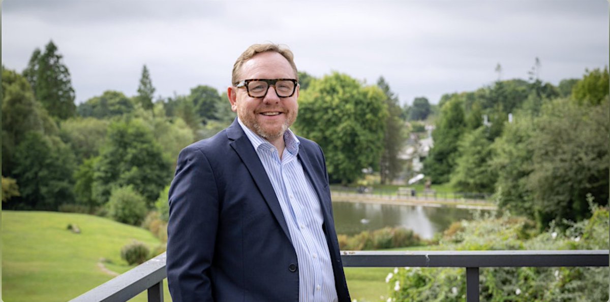 Our first Vice-Chancellor café conversation was a great success, and we have a last few places available for these informal sessions hosted by Professor Phil Taylor. Take a look and book your place - we look forward to seeing you there: eventbrite.co.uk/e/meet-our-new…