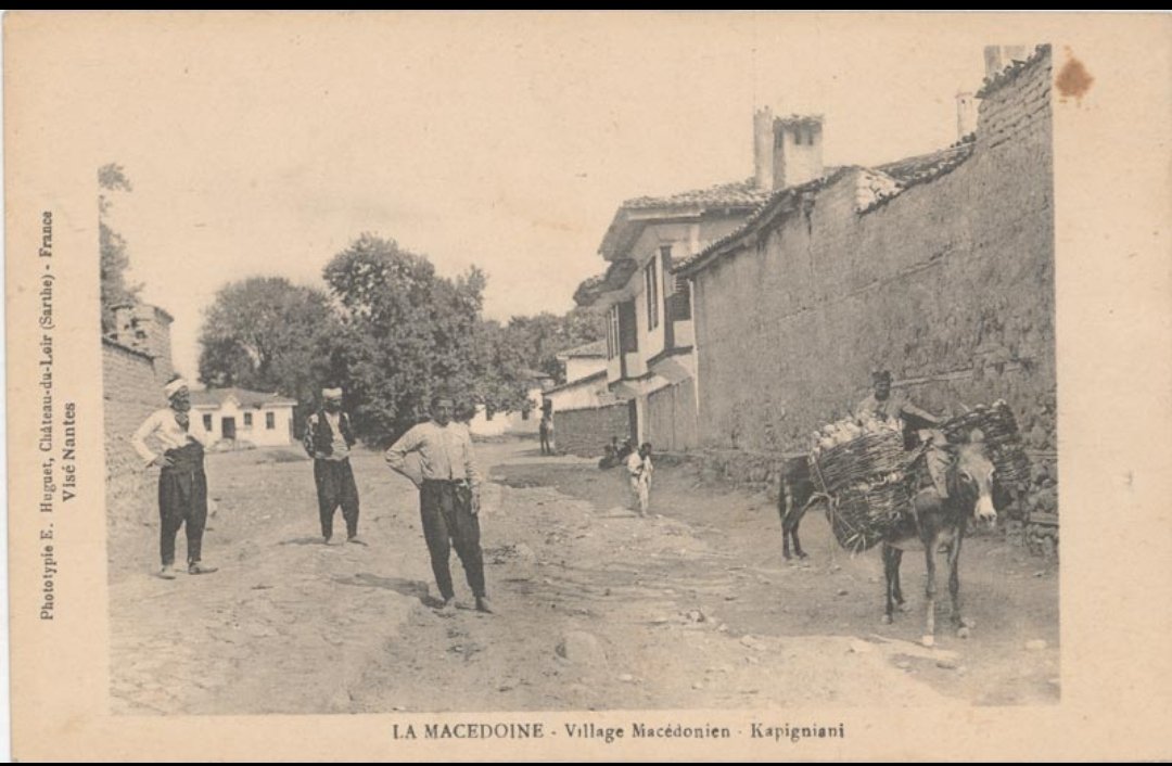 Ago_Mutish's tweet photo. 1924 Lozan Nüfus Mübadelesi öncesinde Karacaova (Karacaabad) köylerinde yaşayan Pomaklara ait fotoğraflar 
#Karacaova #Almopia #Мъглен #Меглен #Pomak #Pomaklar #Помаци https://t.co/uH9r91pCUb