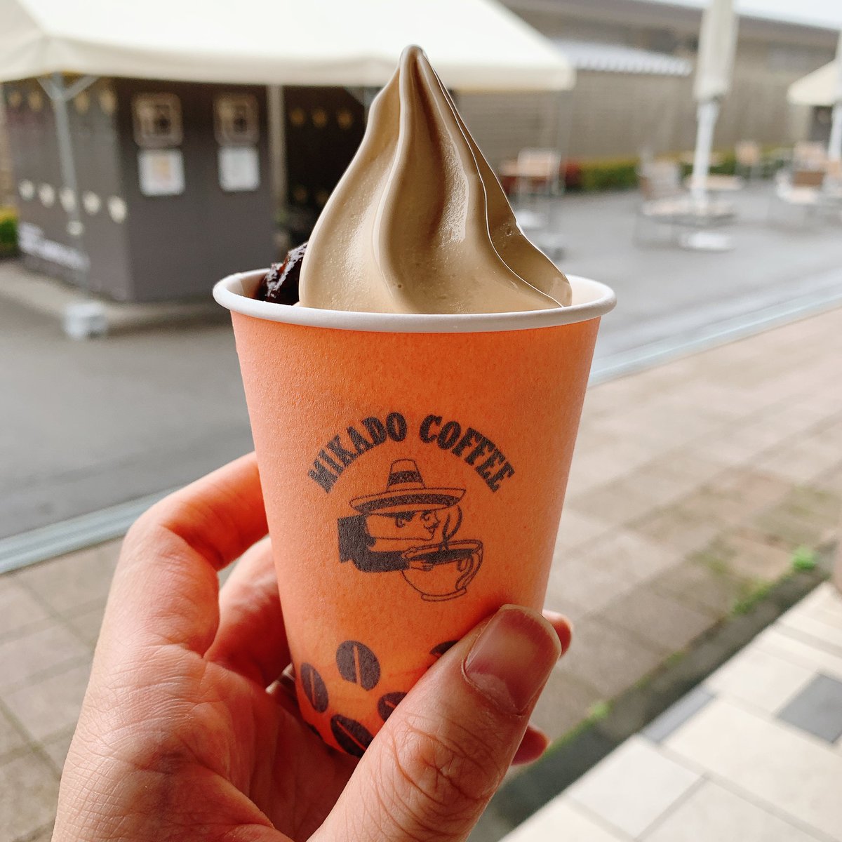 kotaro1982's tweet photo. ミカド珈琲のモカソフト🍦☕️ https://t.co/8zcFIxhlZz