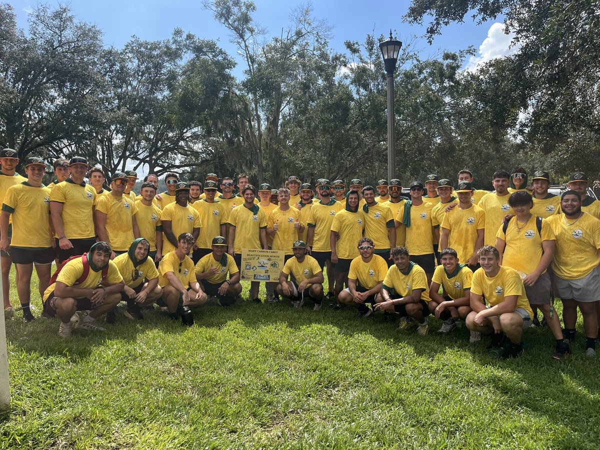The Lions took part in the Mary Cannon Cabot Community Beautification Project put on by the Town of St. Leo!

#TheLionWay🦁