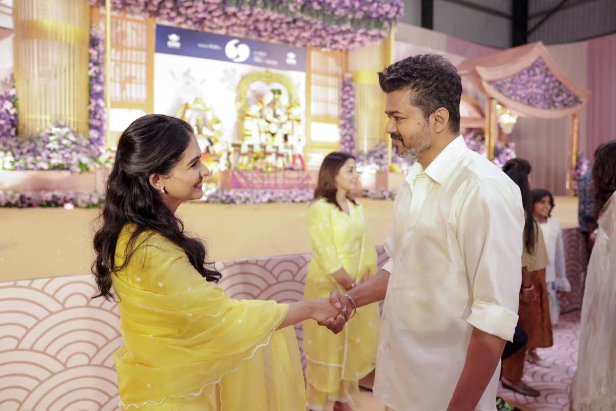 Mamitha Baiju (@_mamithabaiju) on Twitter photo A moment!!✨🥹
#Thalapathy69Poojai♋️
04.10.2024
#Thalapathy69 <a href="/actorvijay/">Vijay</a> sir
<a href="/KvnProductions/">KVN Productions</a> #HVinoth
<a href="/anirudhofficial/">Anirudh Ravichander</a> <a href="/Jagadishbliss/">Jagadish</a> <a href="/LohithNK01/">Lohith NK</a> <a href="/hegdepooja/">Pooja Hegde</a> <a href="/thedeol/">Bobby Deol</a> <a href="/itsNarain/">Narain</a>
#Grateful ♥️ A moment!!✨🥹
#Thalapathy69Poojai♋️
04.10.2024
#Thalapathy69 <a href="/actorvijay/">Vijay</a> sir
<a href="/KvnProductions/">KVN Productions</a> #HVinoth
<a href="/anirudhofficial/">Anirudh Ravichander</a> <a href="/Jagadishbliss/">Jagadish</a> <a href="/LohithNK01/">Lohith NK</a> <a href="/hegdepooja/">Pooja Hegde</a> <a href="/thedeol/">Bobby Deol</a> <a href="/itsNarain/">Narain</a>
#Grateful ♥️
