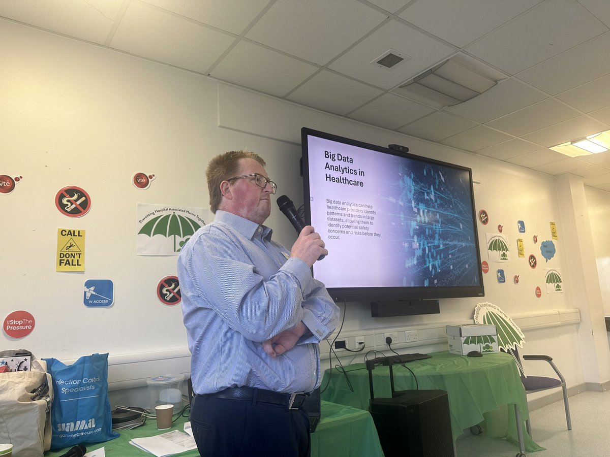 Rebecca Simpson tweet media