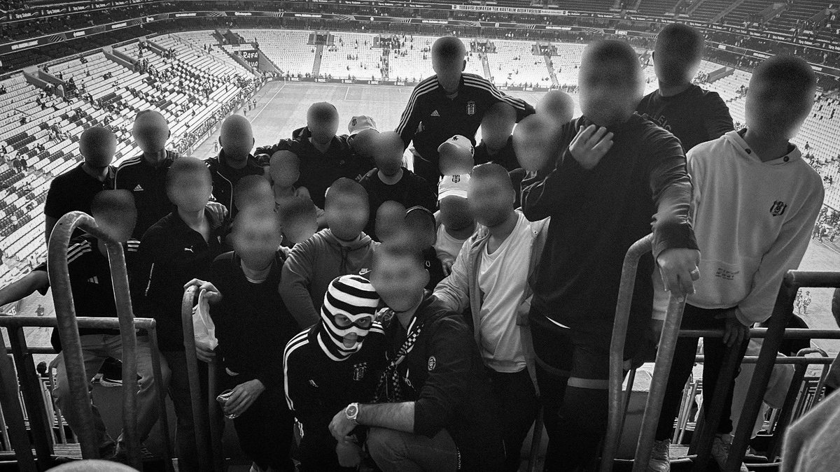 furdiefam1903's tweet photo. Besiktas v. Frankfurt | Europe Leauge | 03.10.2024

#Besiktas https://t.co/fz5lLEg7JF