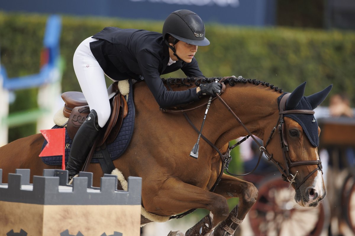 Exterior Plus tweet media