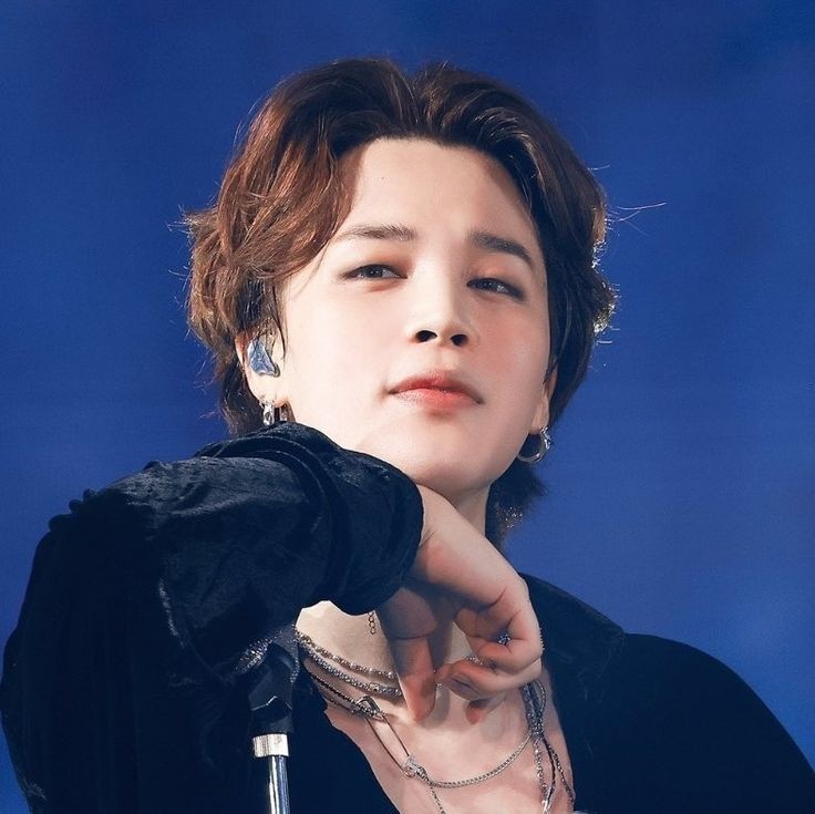 پس کی دهنتونو میبندین؟گوه تو سرتون.
واسه جیمین ریپ و ریت بزنین

JIMIN JIMIN 
WE LOVE YOU JIMIN 
WITH JIMIN TILL THE END