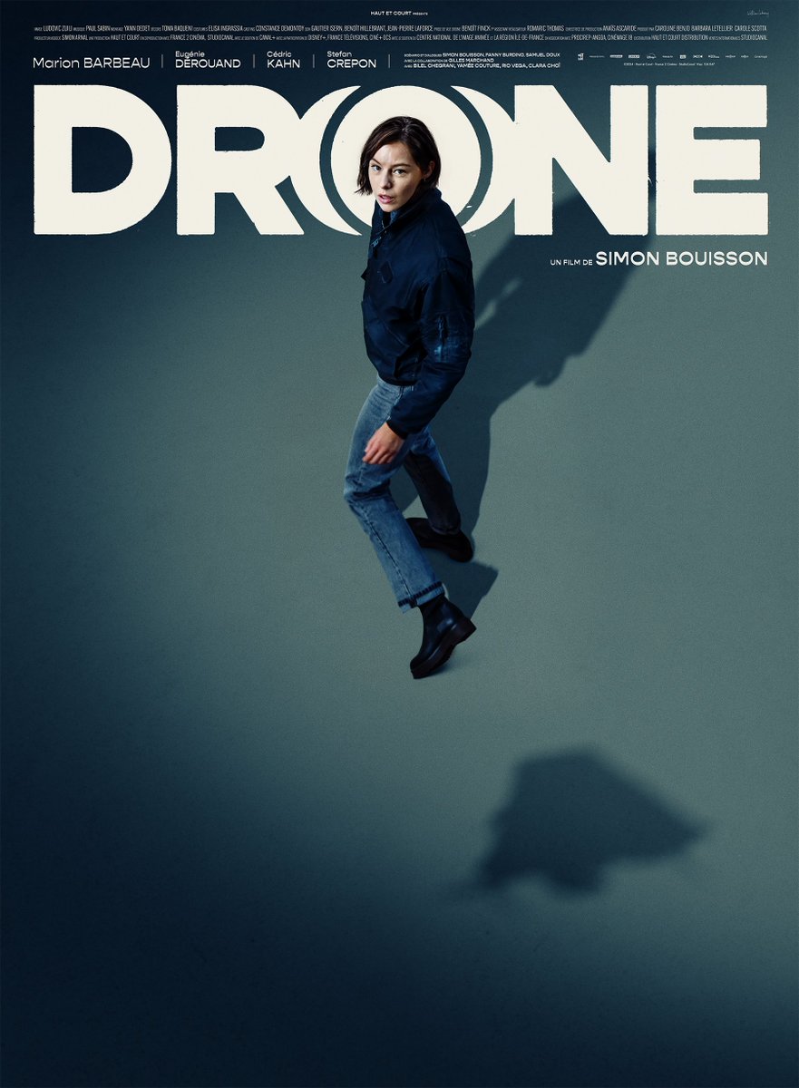 Le CNC (@lecnc) on Twitter photo #Drone Pour son 1er long métrage, <a href="/SimonBouisson/">Simon Bouisson</a>, passionné par les nouvelles technologies telles que l’#IA, met en scène une étudiante qu'un drone va surveiller sans qu’elle sache qui se trouve derrière les commandes. Le cinéaste dévoile les secrets de fabrication de ce #Drone Pour son 1er long métrage, <a href="/SimonBouisson/">Simon Bouisson</a>, passionné par les nouvelles technologies telles que l’#IA, met en scène une étudiante qu'un drone va surveiller sans qu’elle sache qui se trouve derrière les commandes. Le cinéaste dévoile les secrets de fabrication de ce