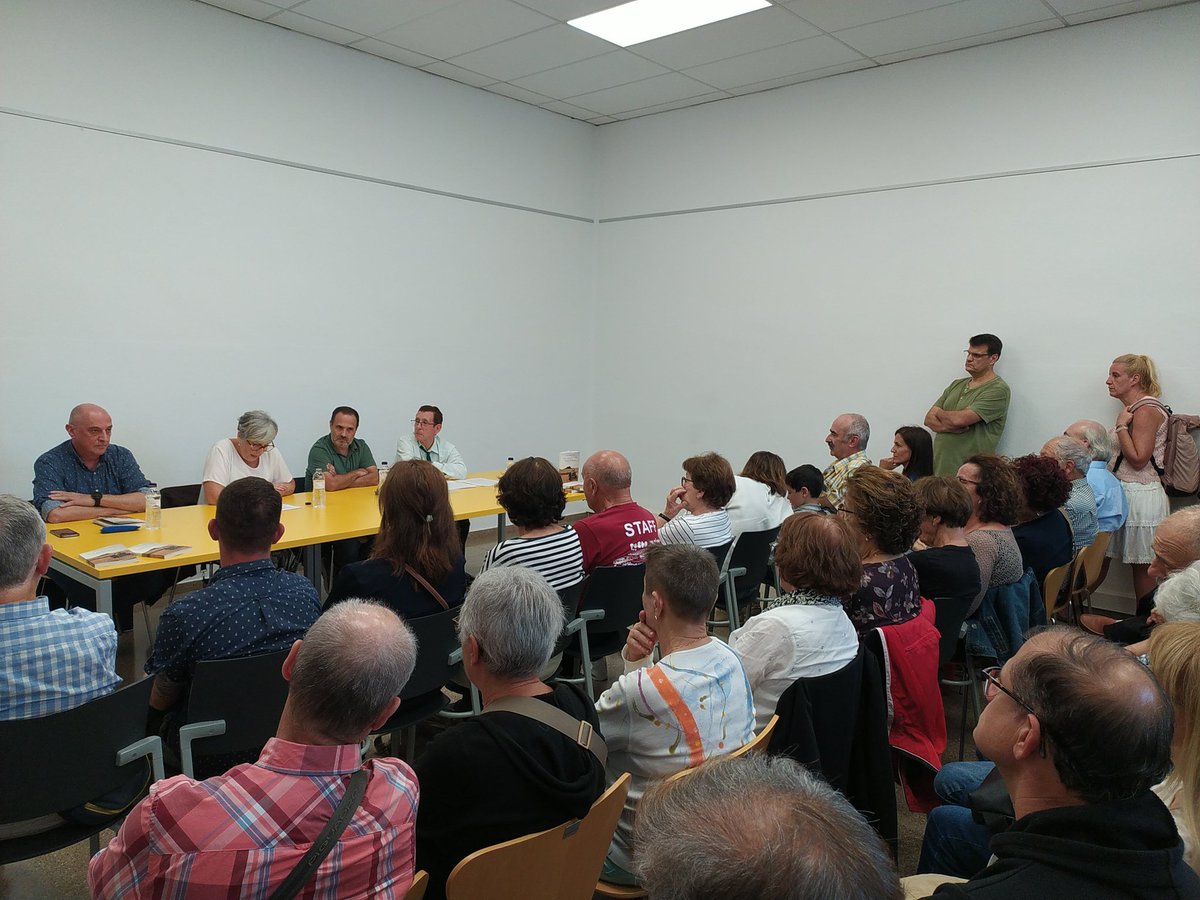 Presentació del llibre "Els hereus de can Guilla" de Josep Droch a la biblioteca Prudenci Bertrana de #Riudarenes