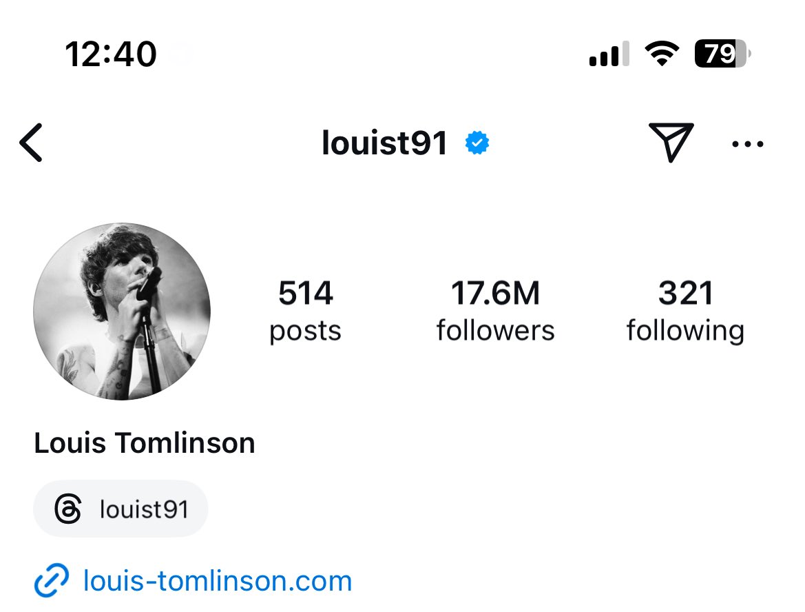 louisdailypromo's tweet photo. Louis Tomlinson has removed his Twitter header as well as his Instagram bio. https://t.co/fDteBNQ8CZ