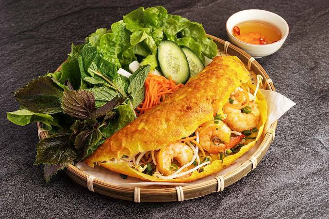 zhanbossdream's tweet photo. What birthday dish will you cook for Xiao Zhan?
I’ll cook Banh Xeo- a vietnamese dish with shrimps filling. 

1005 CHEERS TO XIAO ZHAN #XiaoZhan33rdBDay #DoubleThreeXiaoZhanDay https://t.co/zRSoq8mEBn