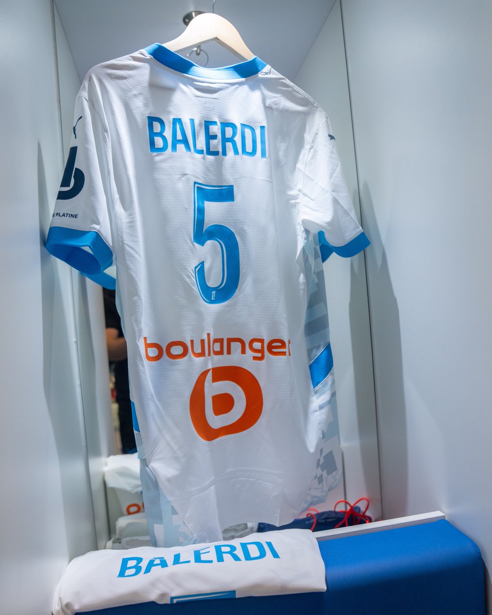 OM_Officiel's tweet image. Tout de 𝒃𝒍𝒂𝒏𝒄 vêtu ce soir 👕