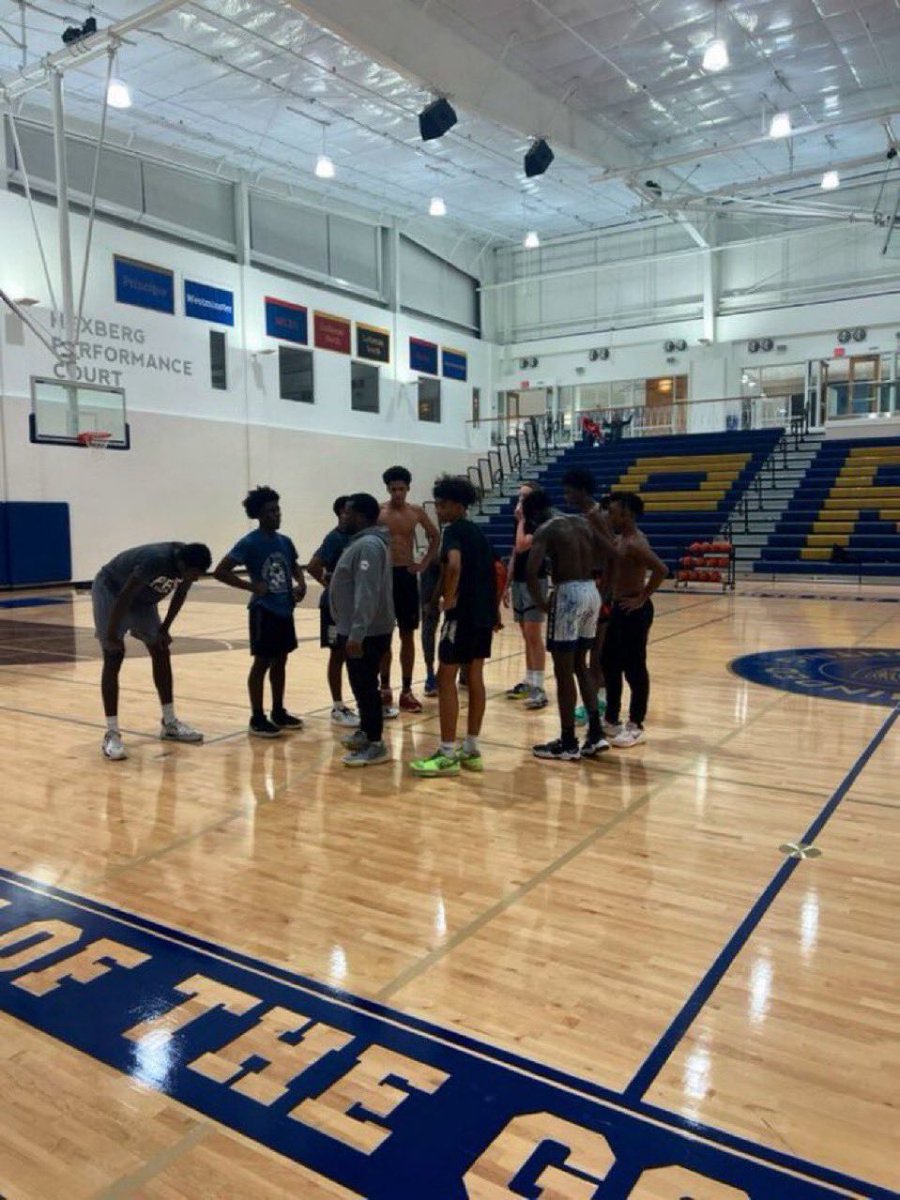Derek Murray (@derek__murray) on Twitter photo Southern Illinois is in for Principia (MO):
2026s <a href="/QuentinC_1/">Quentin Coleman</a> & <a href="/RonHenry32/">Ron Henry</a>. 2027 <a href="/money_kingston/">Kingston Money</a>. Southern Illinois is in for Principia (MO):
2026s <a href="/QuentinC_1/">Quentin Coleman</a> & <a href="/RonHenry32/">Ron Henry</a>. 2027 <a href="/money_kingston/">Kingston Money</a>.