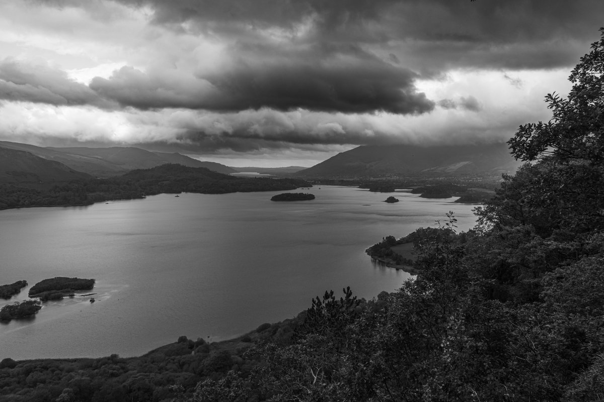 WorldInFocusPic's tweet photo. Some pictures taken in the Lake District, near Keswick in the UK, this week. @KeswickTourism https://t.co/ayhFbbEXSO
