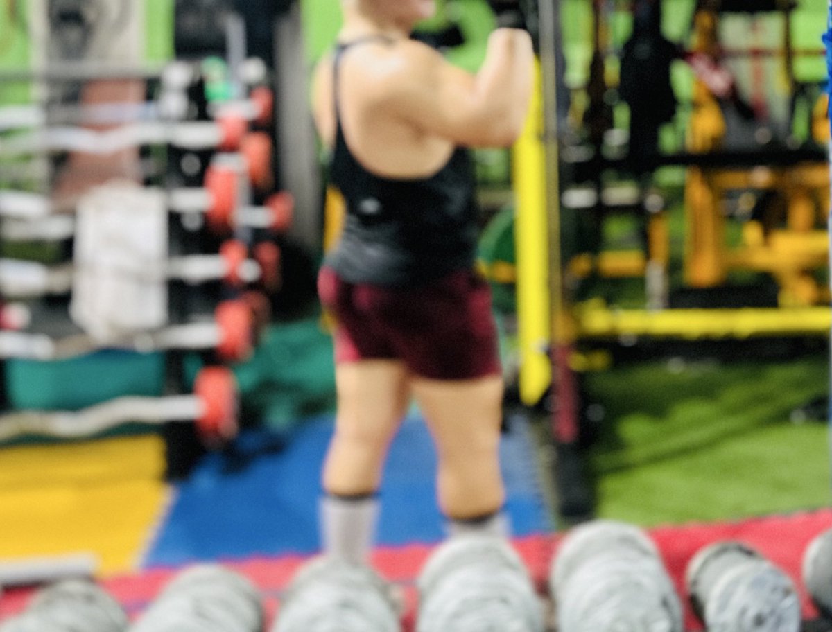 AlterNiBaldeo's tweet photo. Aba kahit blurred ih 🍑 https://t.co/XlQmQHDosD