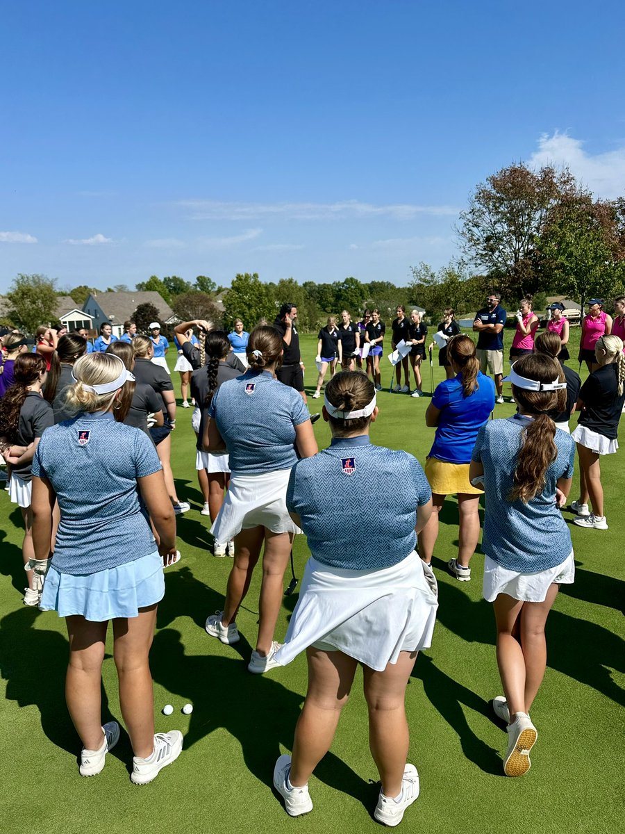 Lady 🦅 Eagle’s are ready to tee it up at the JV GAC! ⛳️