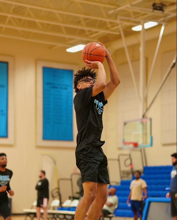 TheWoodsHoops's tweet image. the winning is in the work 🫡

#SMWC | #ETT