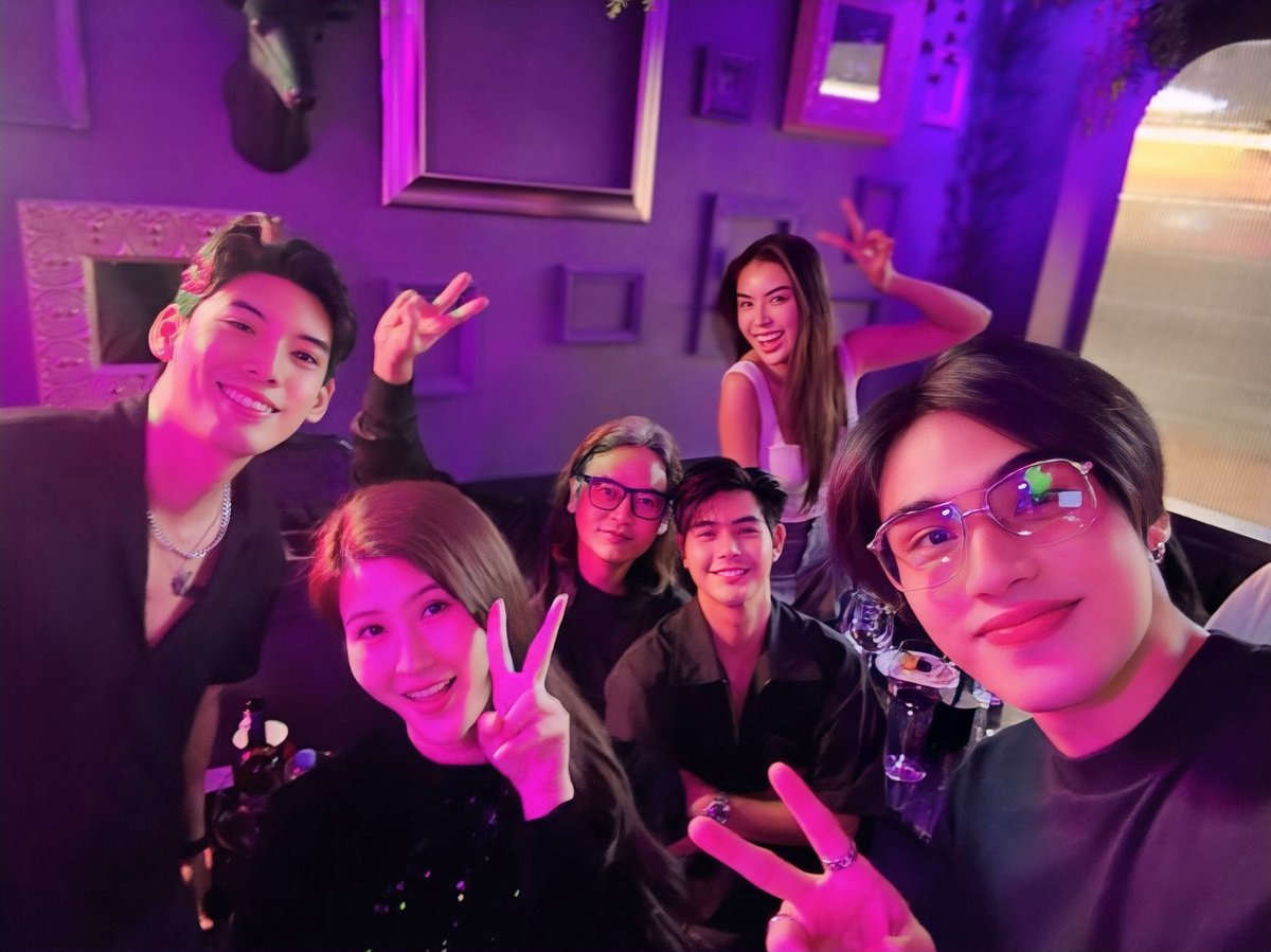 PoomppsFanSupTH's tweet image. {04.10.24} IGs Update

#grandopeninggowild 💗✌️🏻

─ @poompps1 ✨

📍 IG: santa_su

#TawanNawinwit #SnapProject
꒰ #poompps #PoomPhuripan​ ꒱♡