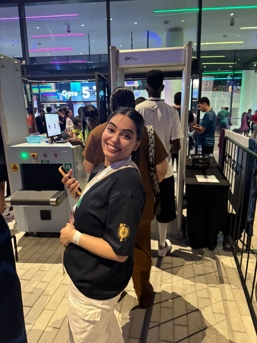 NBA game time in the desert with <a href="/AXE_SA/">AXE South Africa</a> and prize winners.

#NBAinAbuDhabi 
<a href="/celtics/">Boston Celtics</a> vs <a href="/nuggets/">Denver Nuggets</a> 

🇦🇪 🐪 

#AXESAtakesUAE
#TheAxeEffectSA
#TsaaTsaaWithAXE