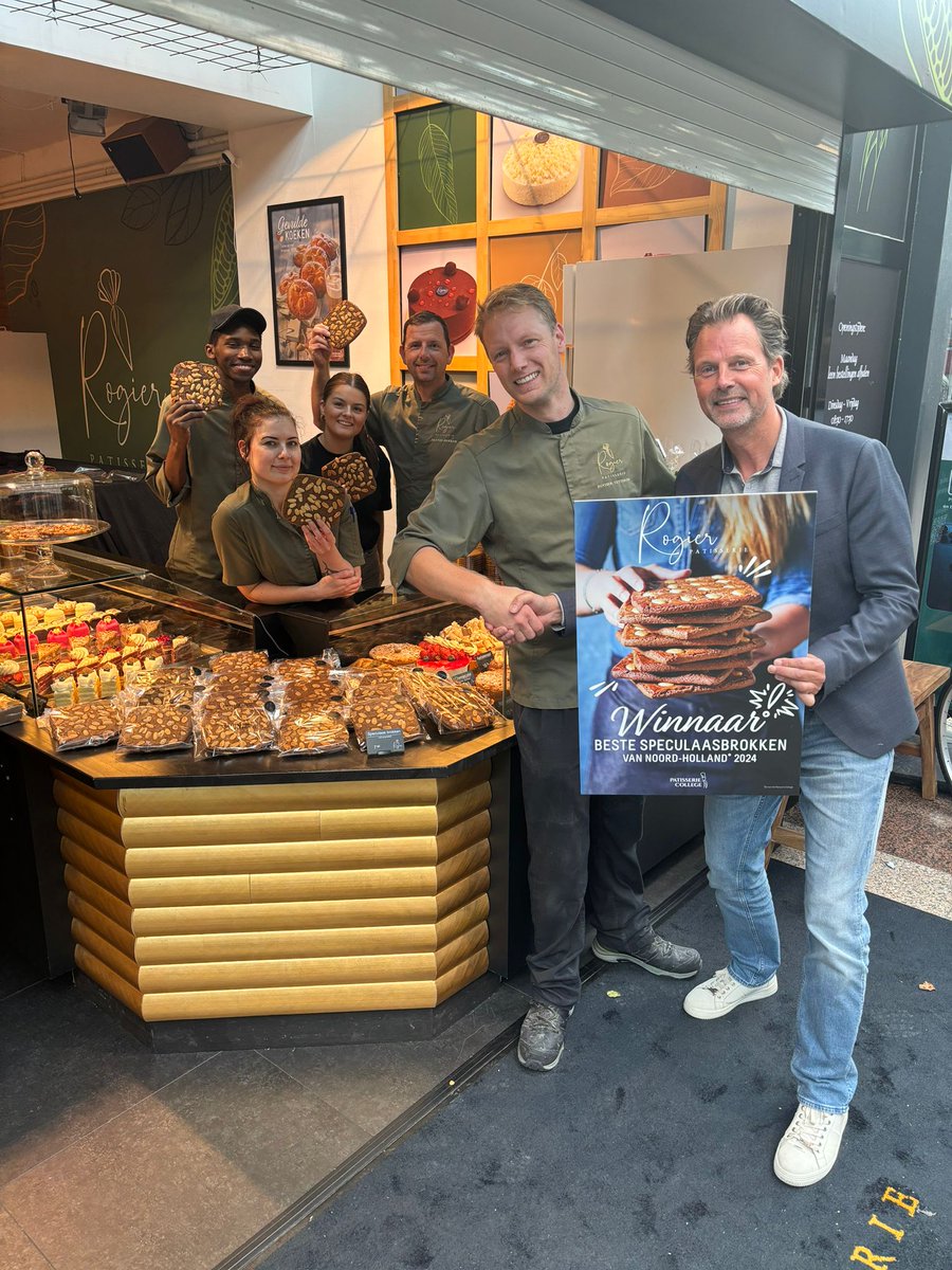Patisserie Rogier, in Hoofddorp, winnaar van de Speculaasbrokkenwedstrijd van het Patisserie College! De speculaasbrokken zijn officieel uitgeroepen tot de beste van Noord-Holland! 

Proef de bekroonde speculaasbrokken zelf! ✨ 
#patisserierogier #noordholland #patisseriecollege