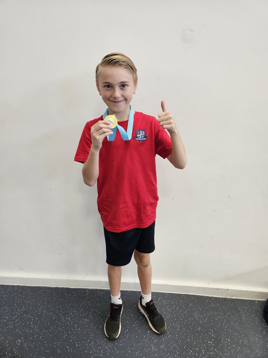 Well done to Archie, who won the y5 boys cross country race. The first y5 from Benyon to do so.

We are very proud and impressed with Archies determination and enthusiasm with his running 👏

<a href="/ThurrockSSP/">Thurrock SSP</a>
<a href="/TrustCatalyst/">Catalyst Academies Trust</a>
<a href="/BenyonPS/">Catalyst Benyon Primary</a> 

#perseverancebringssuccess