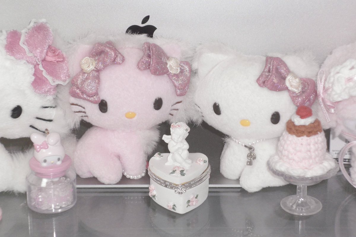 ᴍᴇʟʟʏ ౨ৎ tweet media