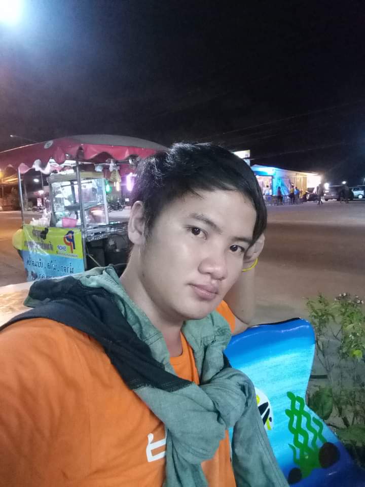 SPitakrat007's tweet photo. เงี่ยนจังอยากน้ำแตกจังหรือจะให้ผมอมให้
#ระยองงนัดเย็ด  #เอ้าดอร์ห้องน้ำปั้ม https://t.co/JoRdn2UB0A
