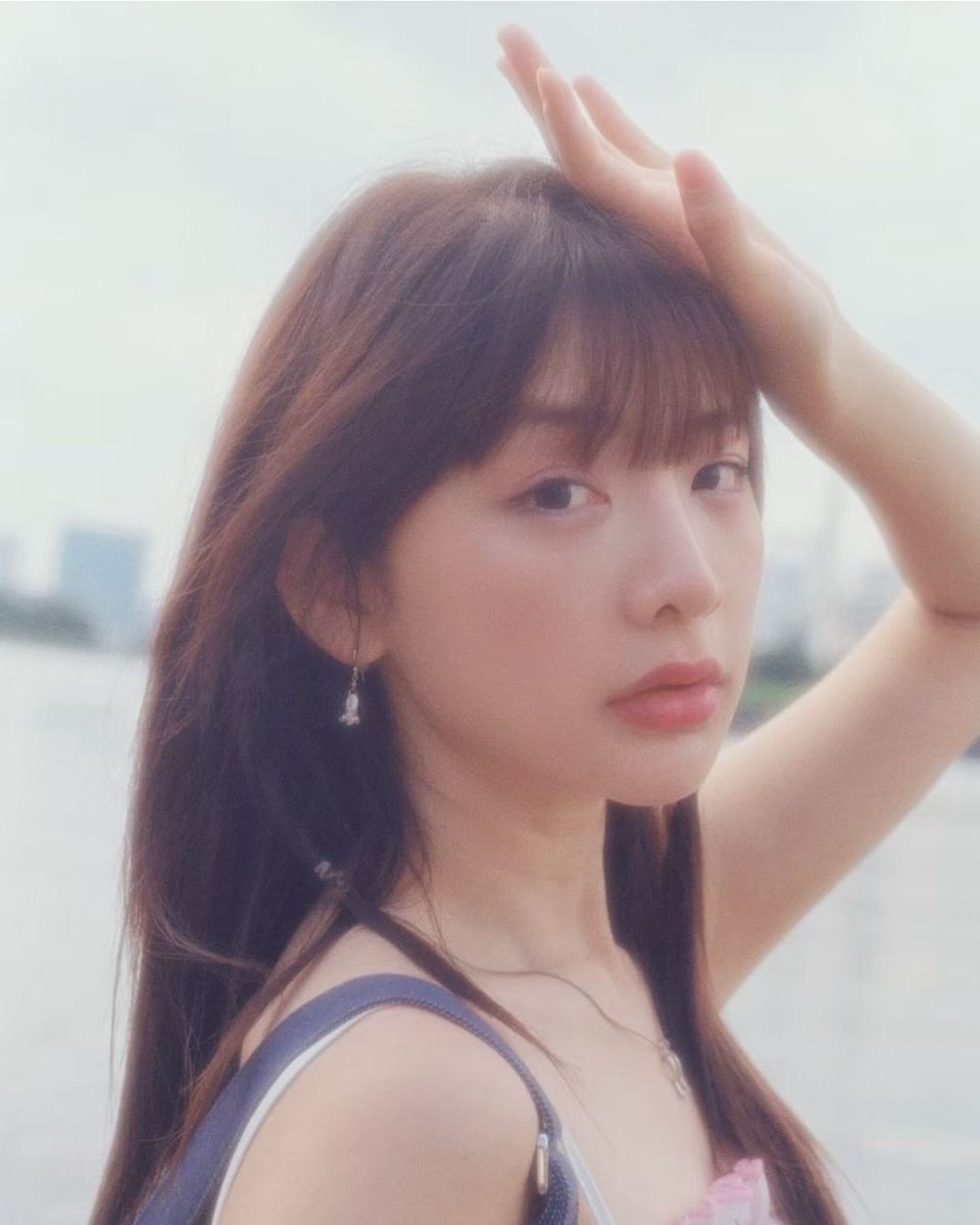 leegades's tweet photo. ㅤㅤㅤ
                         ⊹      ֶָ     🍃    *    🌤 ۪  ׂ　𔘓
𝒞aptures  the  moment,  framing  the vibrant
hues   of   nature   in   a   single    photograph.
 𝒜   snapshot    of   serenity   she   can't   wait
to  share  with  the world.  @𝐥𝐞𝐞𝐠𝐚𝐝𝐞𝐬  
ㅤ https://t.co/vLI0yybxE2