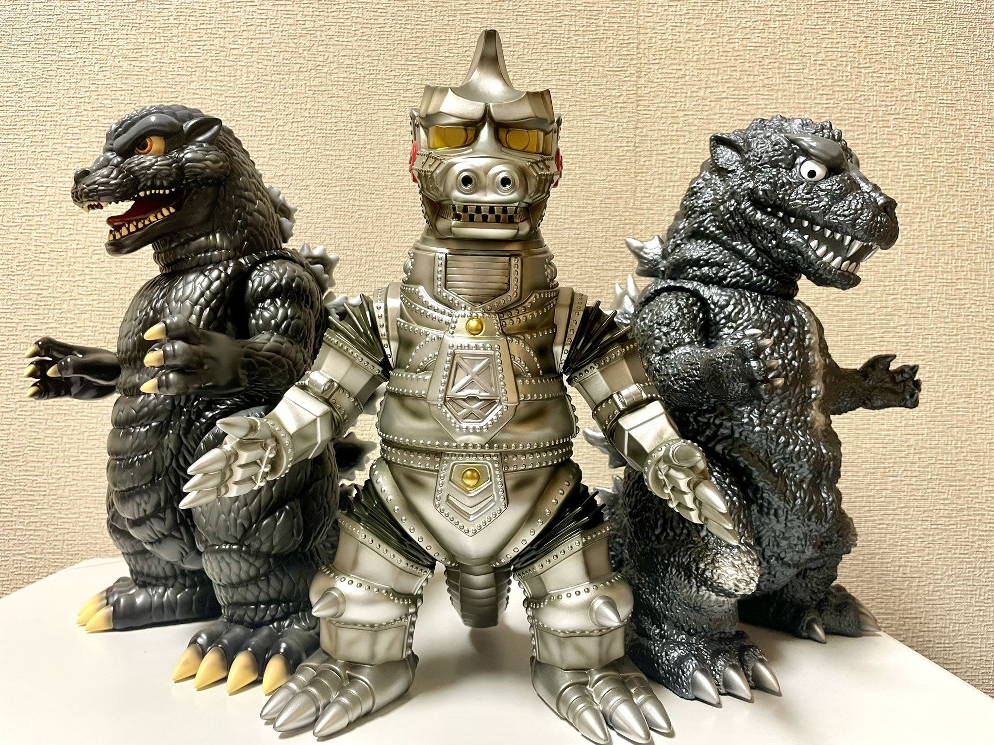 Kaiju One / 壹工房 | 日本 墓場の画廊 登陸 注意