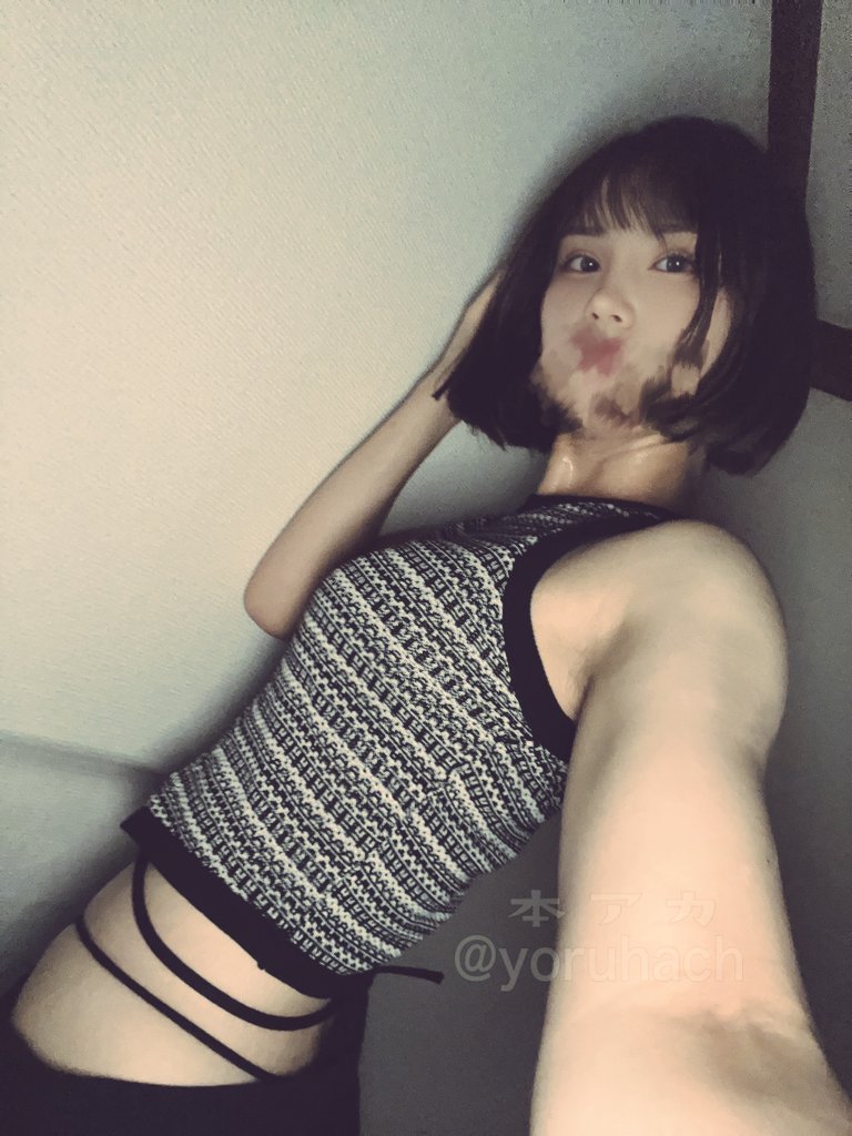 yoruhach_2's tweet photo. 雰囲気上げ直し

甘サドお姉さん好きな人うぇるかむ https://t.co/NraMtLzO5V
