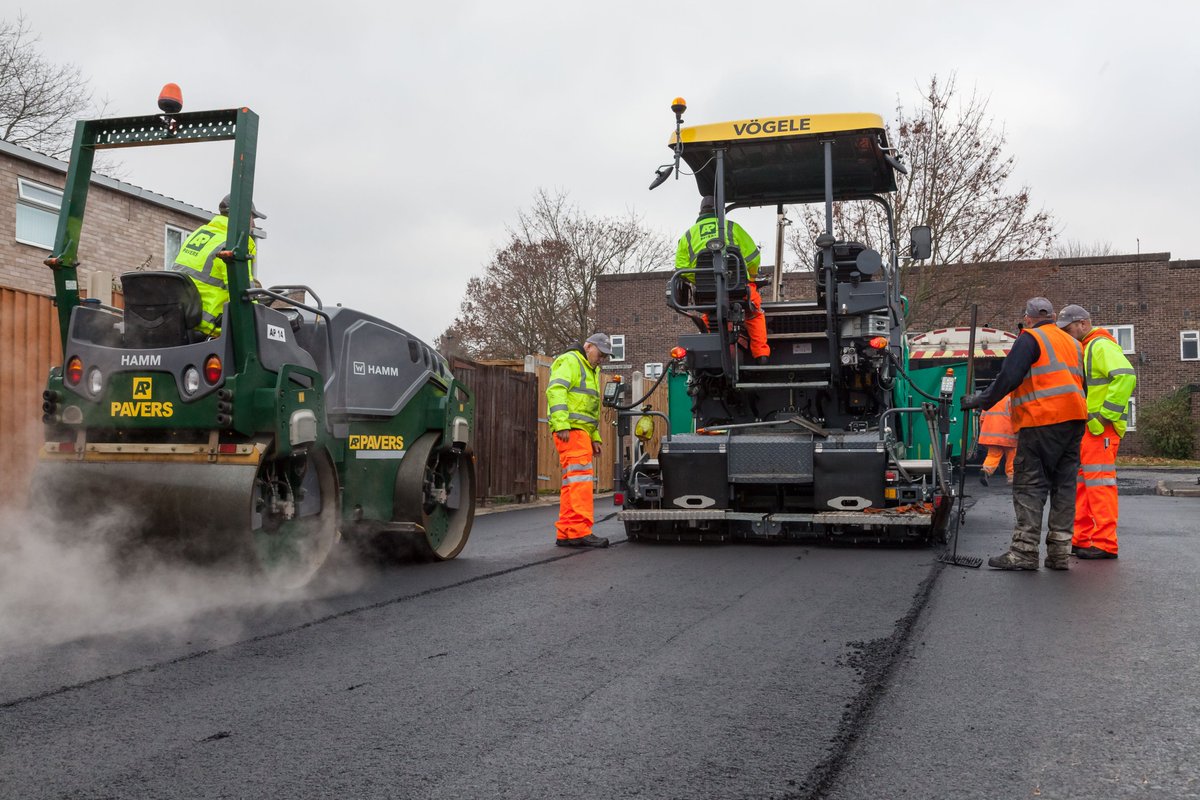 appaversuk's tweet image. AP PAVERS are looking to take on an experienced asphalt paver 2x pair (Driver and Screw man), and Paver Driver TRAINEE. Call us for details &amp;gt;