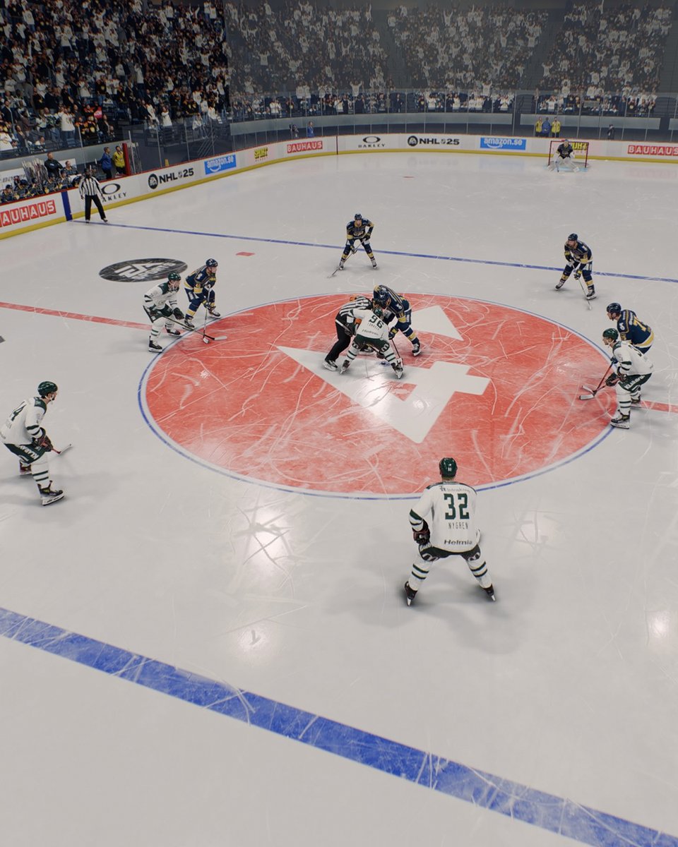 Idag lanseras EA SPORTS NHL 25 där SHL såklart finns med!
 
Vill du vinna ett exemplar av spelet till PlayStation 5 eller Xbox Series S/X? Kolla in tävlingen på vårt/SHL:s Instagramkonto! instagram.com/eshl_se/