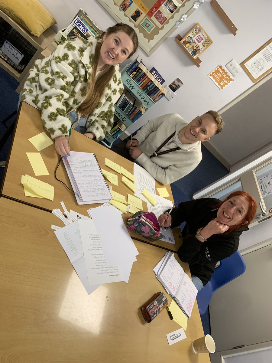 trust_leaf's tweet photo. Planning & performing poetry with pride. @WheatfieldPri #distinctlyprimary - thanks @ClaireRidsdale for leading and inspiring https://t.co/KPbIt5F234