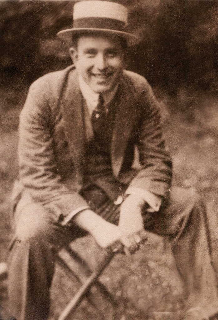 26.10.1894|Jaques Rudolf Karp was born, coffee trader from Vienna. Together with his wife Francia they were first displaced form Austria to Opole Lubelskie &amp; then to the ghetto in Lublin. In the spring of 1942 they were deported to the German Nazi extermination camp in #Bełżec.
