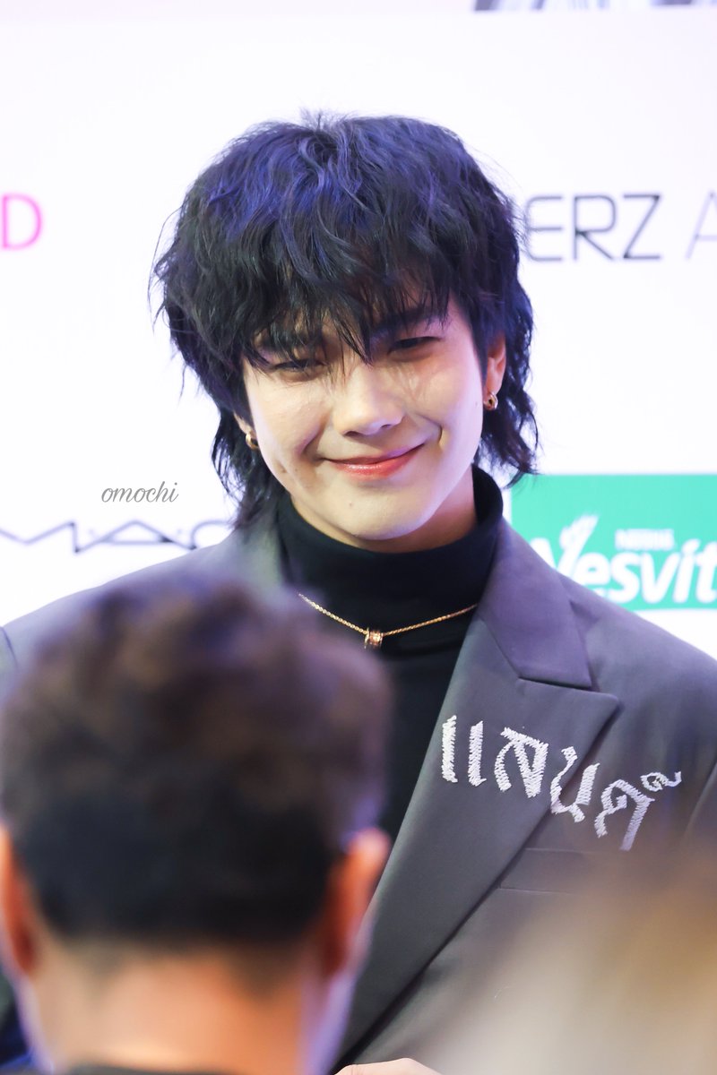 om_o_c_hi's tweet photo. 241004

🩶🩶

BUILD WITH ISSUE THAILAND
#BuildInBIFW2024
@issuethailand
#SiamParagonBIFW2024 #SiamparagonBIFWxissuethailand 
#ISSUETHAILAND #Bifw2024 https://t.co/eunUXzHvlG